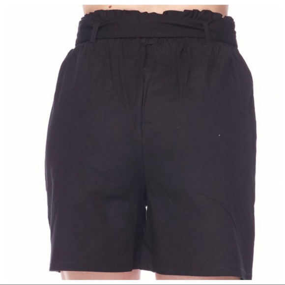 Black Elegant linen self tie waist Shorts - Picture 3 of 5
